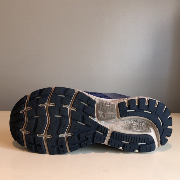 Brooks Ghost 13 Running Shoes Athletic Purple - Picture 11 of 16